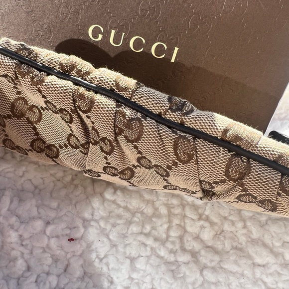 Gucci Canvas Wristlet - Picture 10 of 10